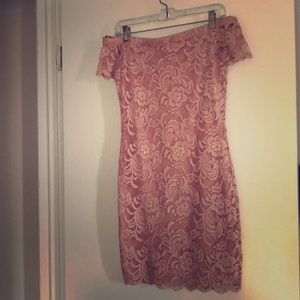 Rose Lace Off-the-Shoulder Bodycon Dress